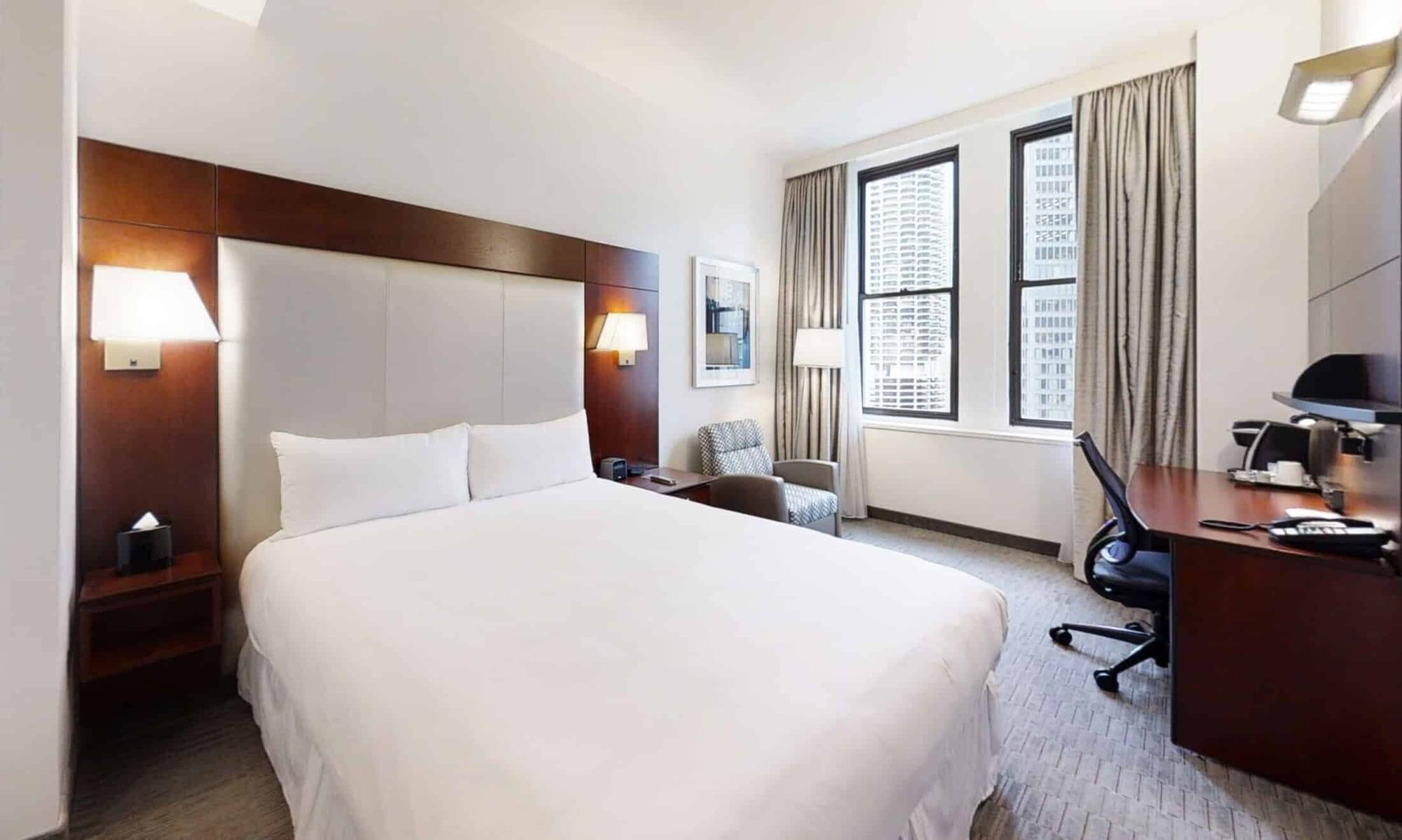 Club Quarters Wacker At Michigan, Hotel
