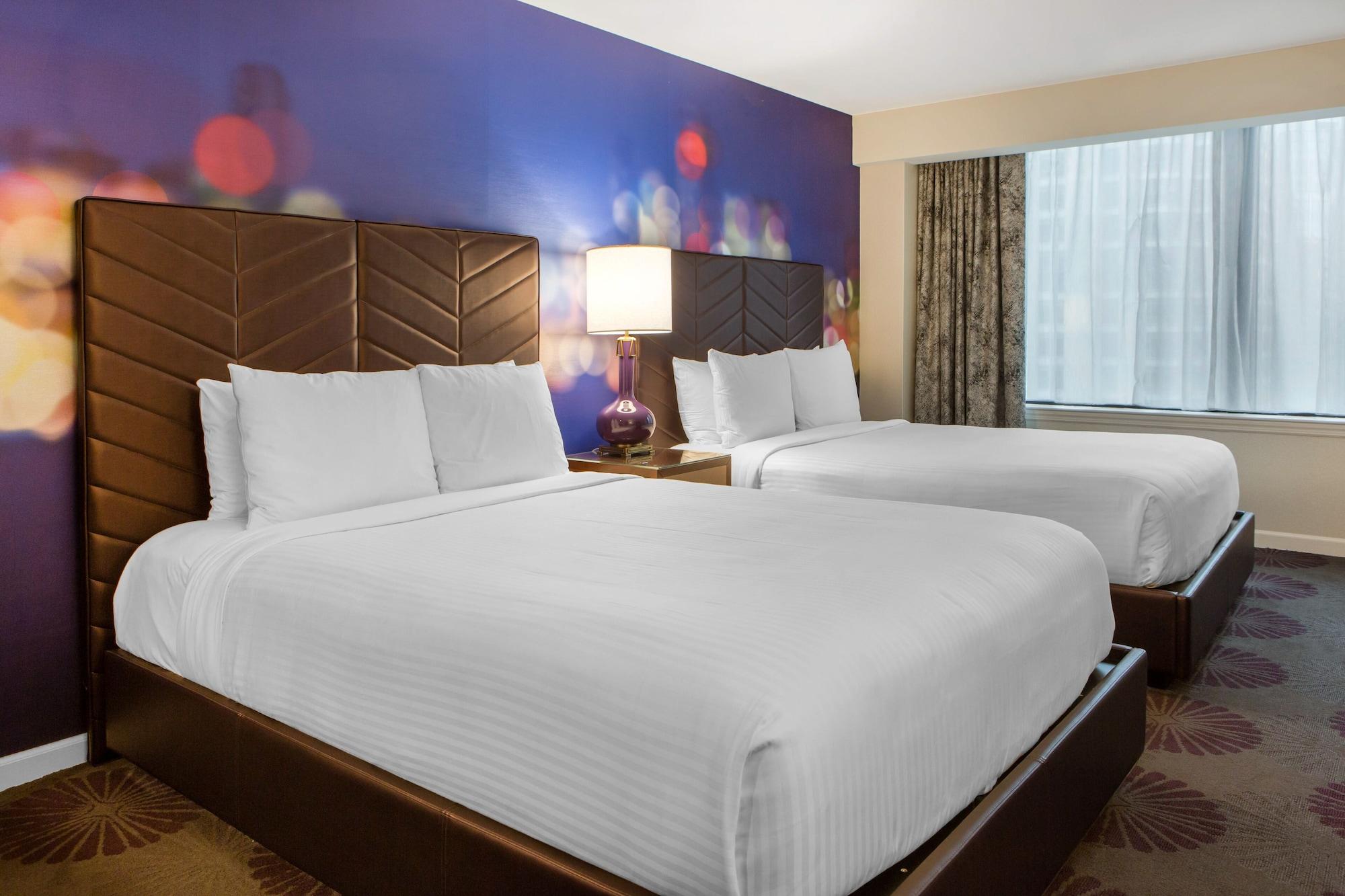 The Collection Magnificent Mile Hotel 4*