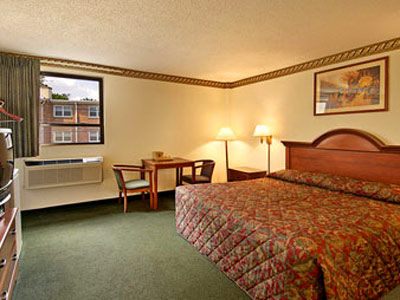 Super 8 By Wyndham Il Hotel