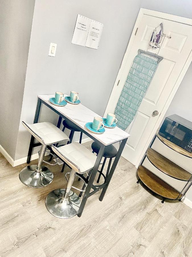 Apartment Emalux Near Downtown,bus,train,hospitals,united-center,fulton Market