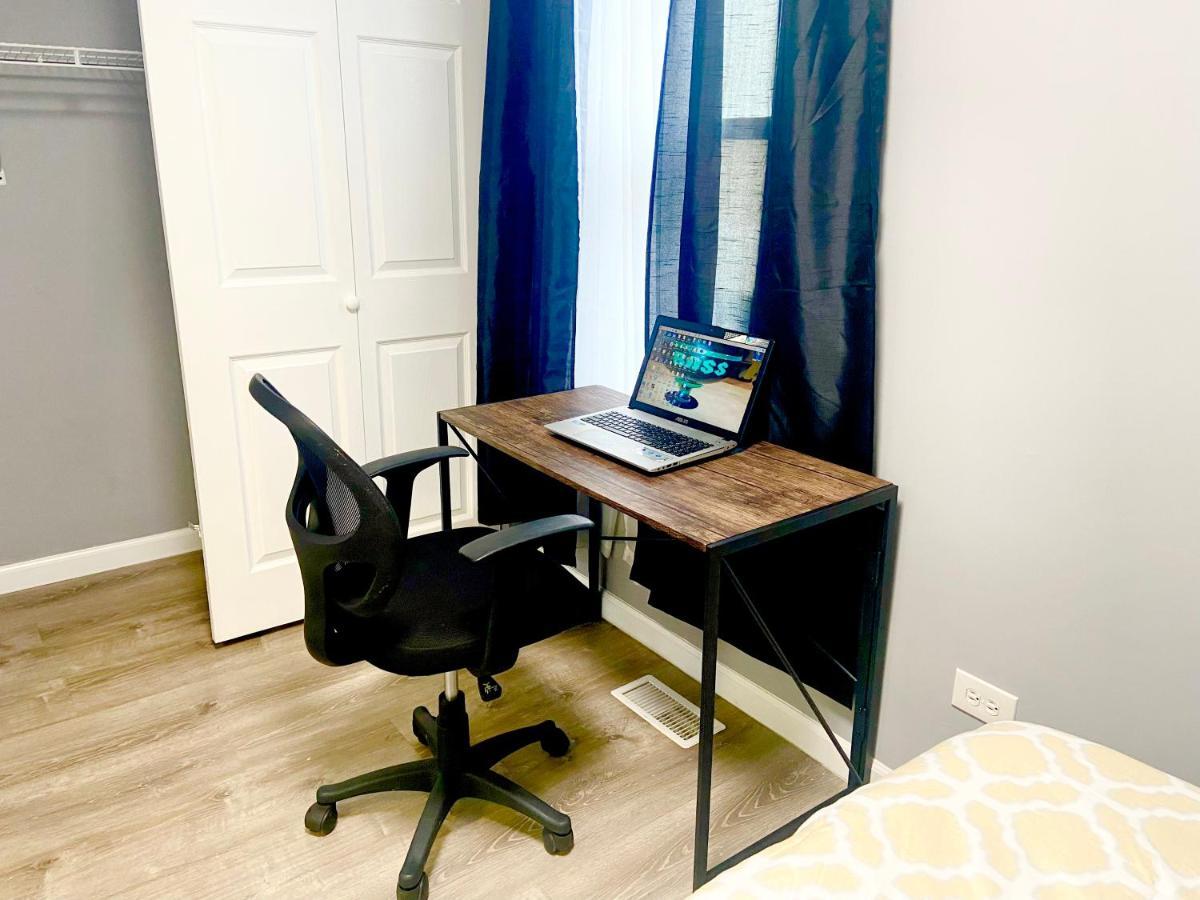Emalux Near Downtown,bus,train,hospitals,united-center,fulton Market *