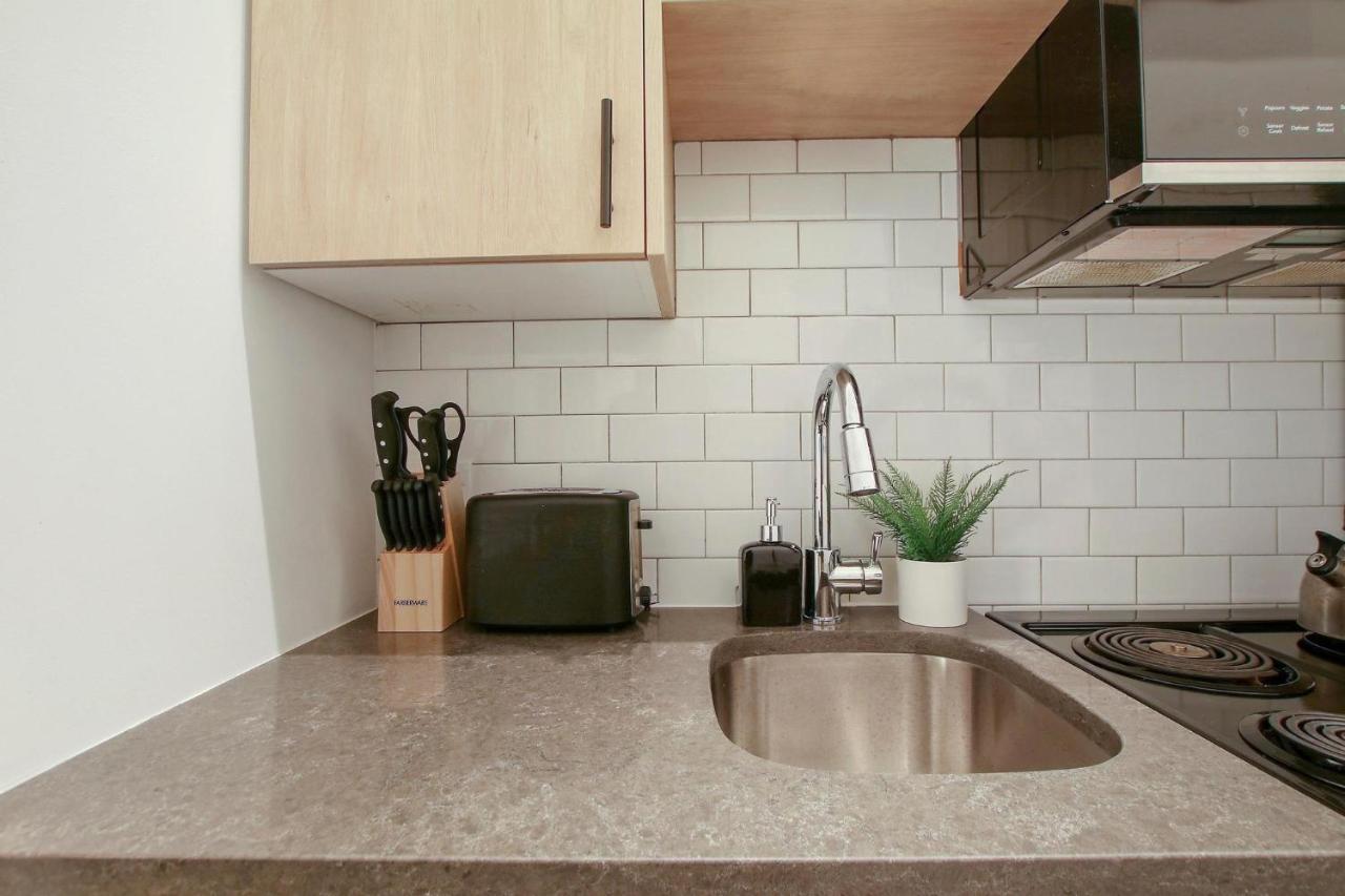 Complete And Minimalist Studio Apt - Wilson 101 Chicago