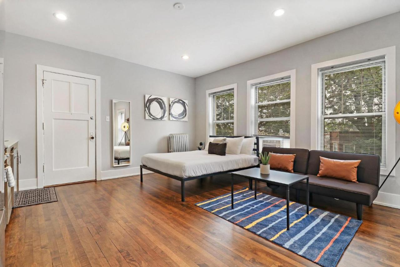 Apartment Modern Minimalist Studio Apt In Portage Park - Pensacola 3w Chicago