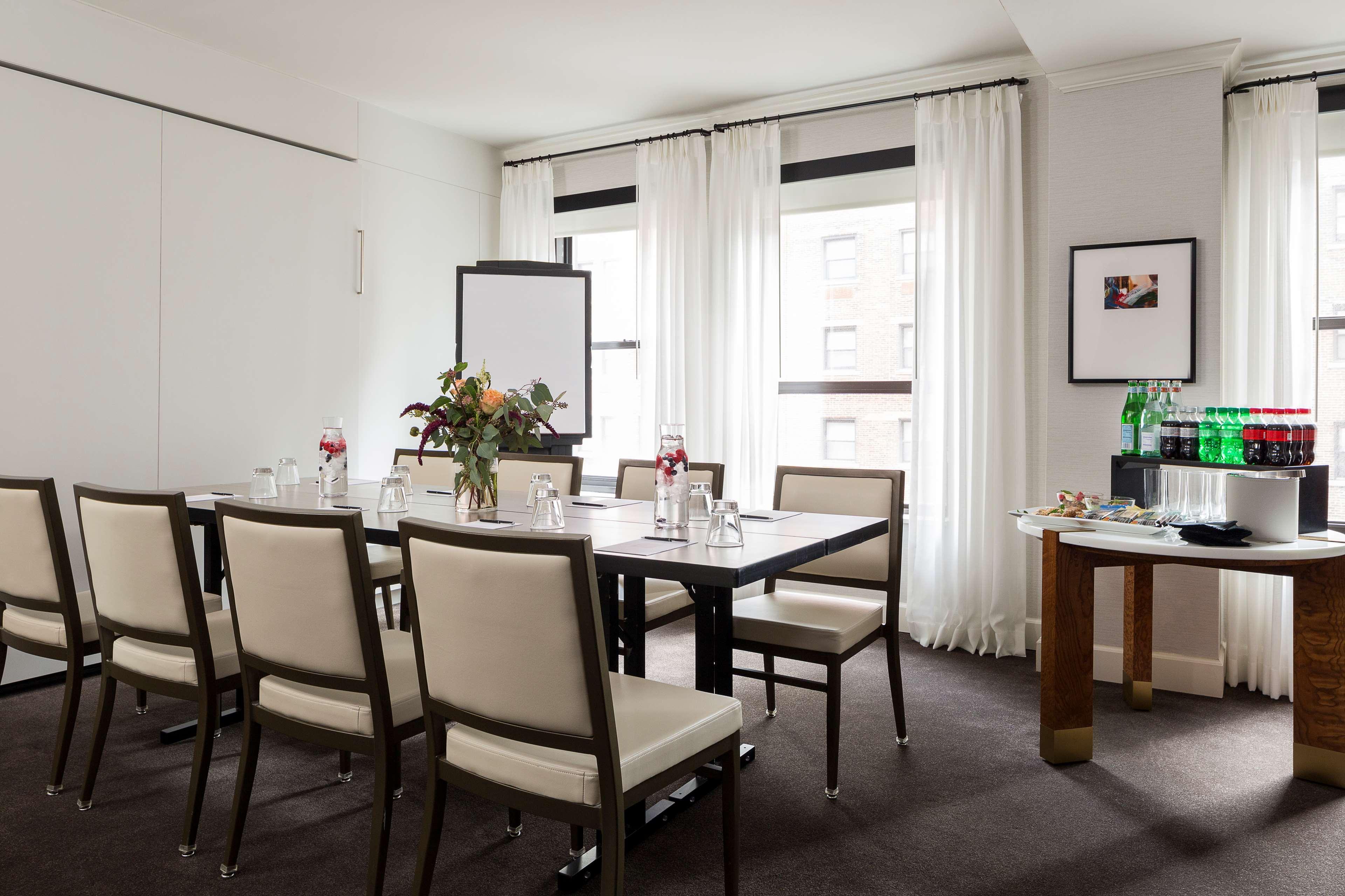 Hotel The Talbott 4*