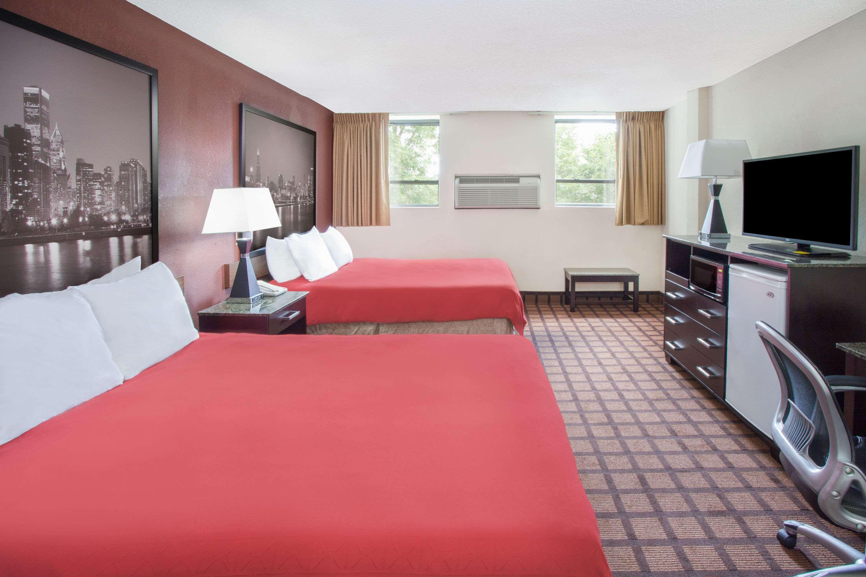 Super 8 By Wyndham Il Chicago