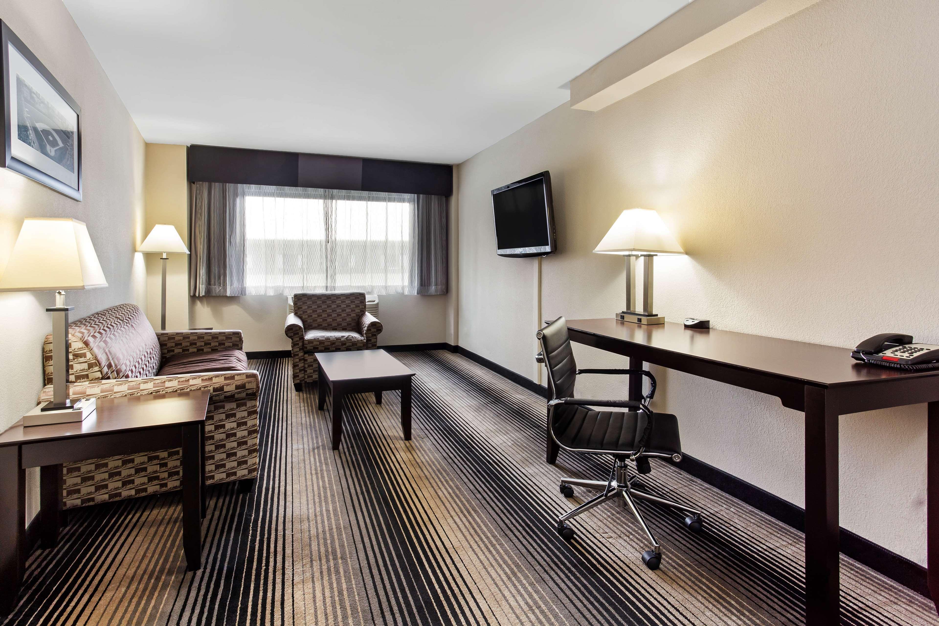 Western Hyde Park Hotel 3*