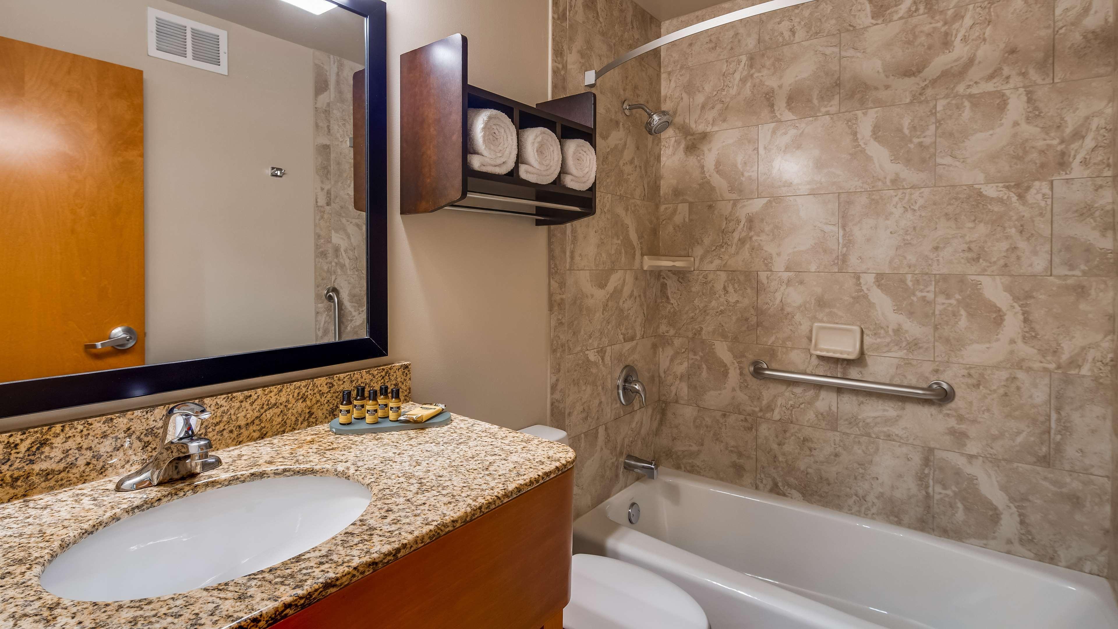 Western Hyde Park Hotel 3*