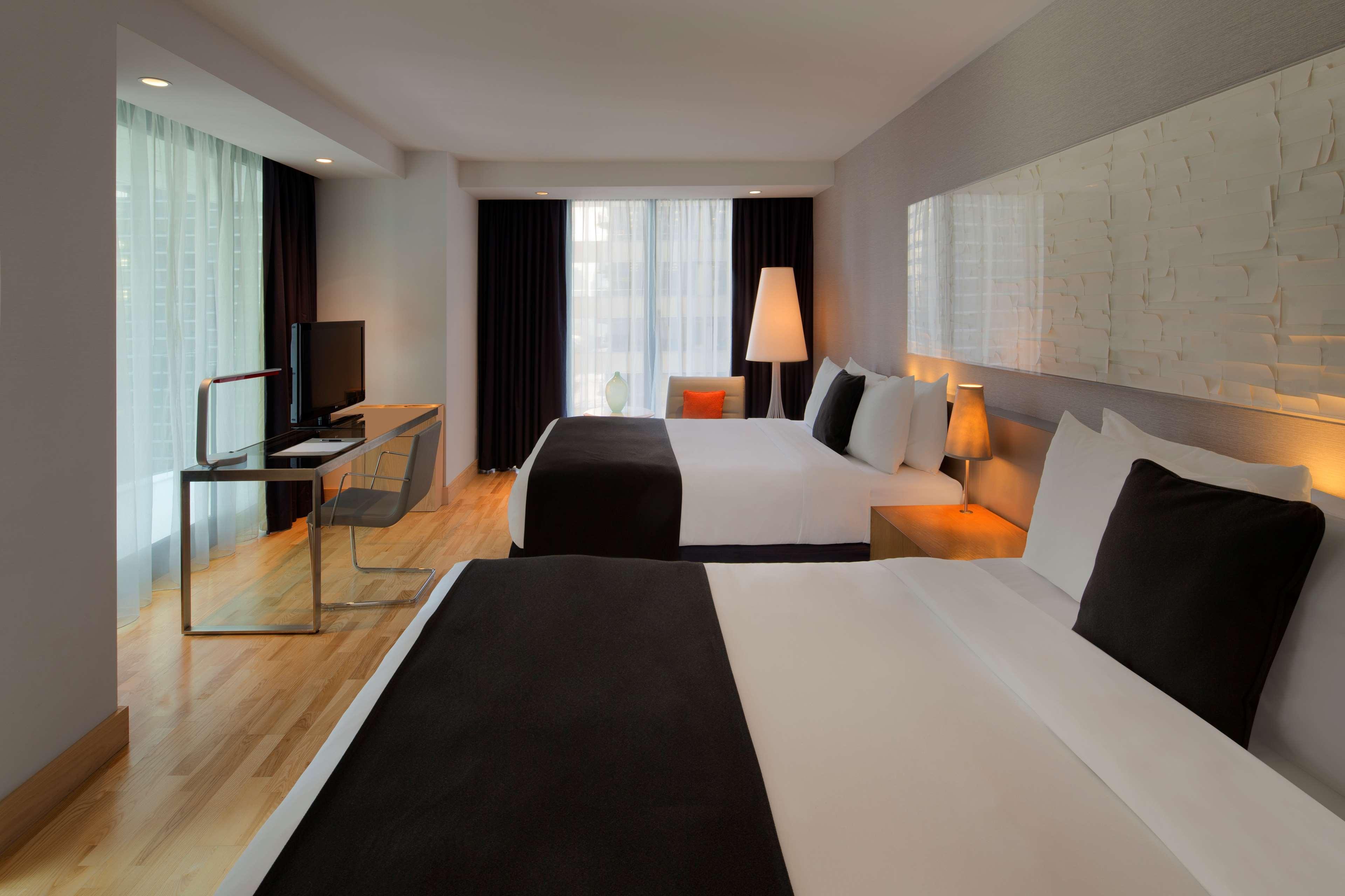 Radisson Blu Aqua Hotel, Hotel Chicago