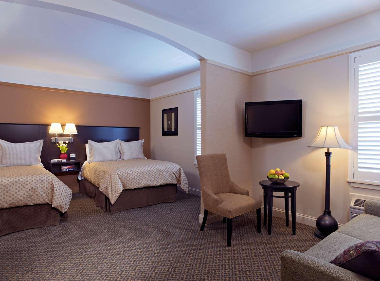Western Hawthorne Terrace Hotel Chicago