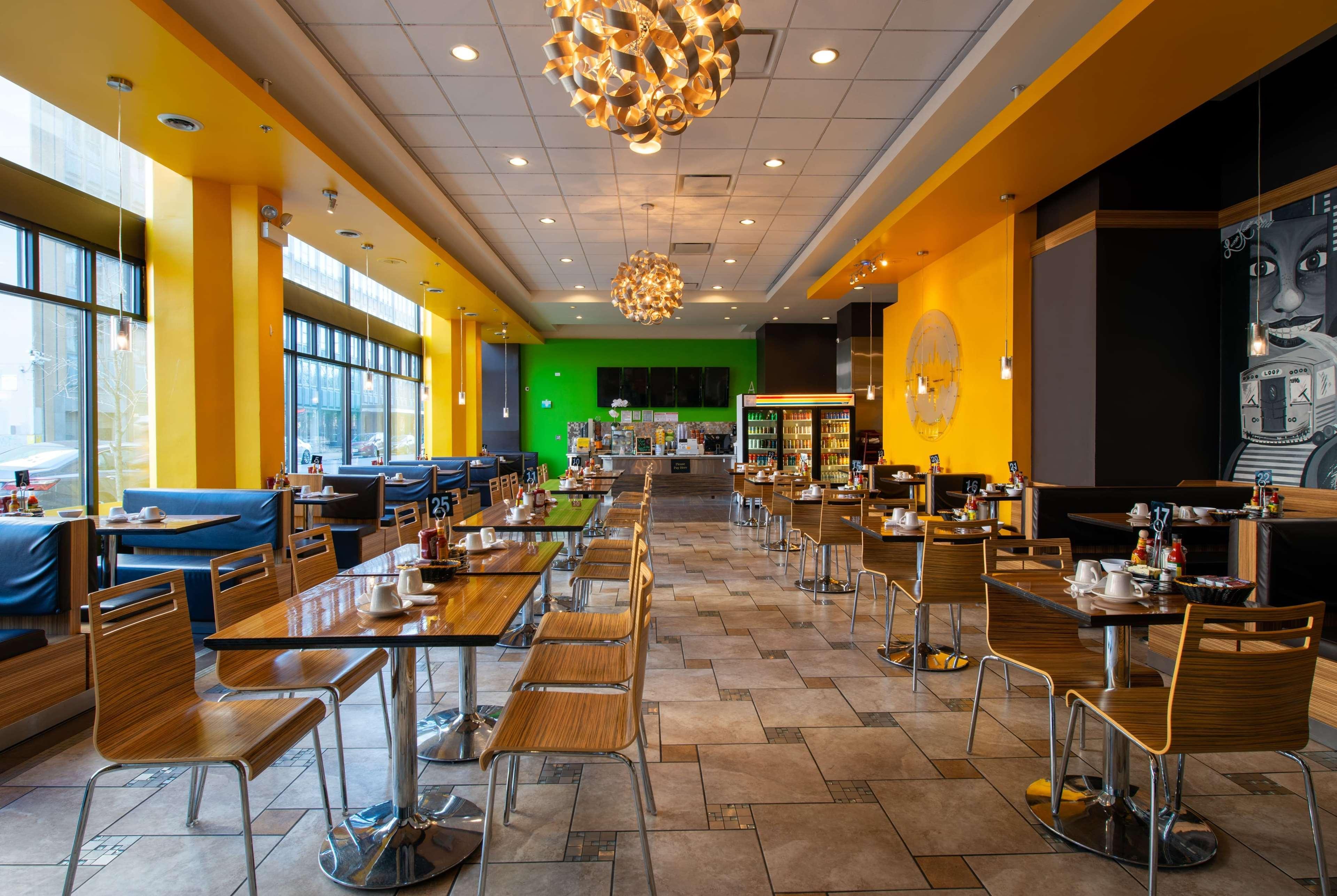 Travelodge By Wyndham Downtown Hotel