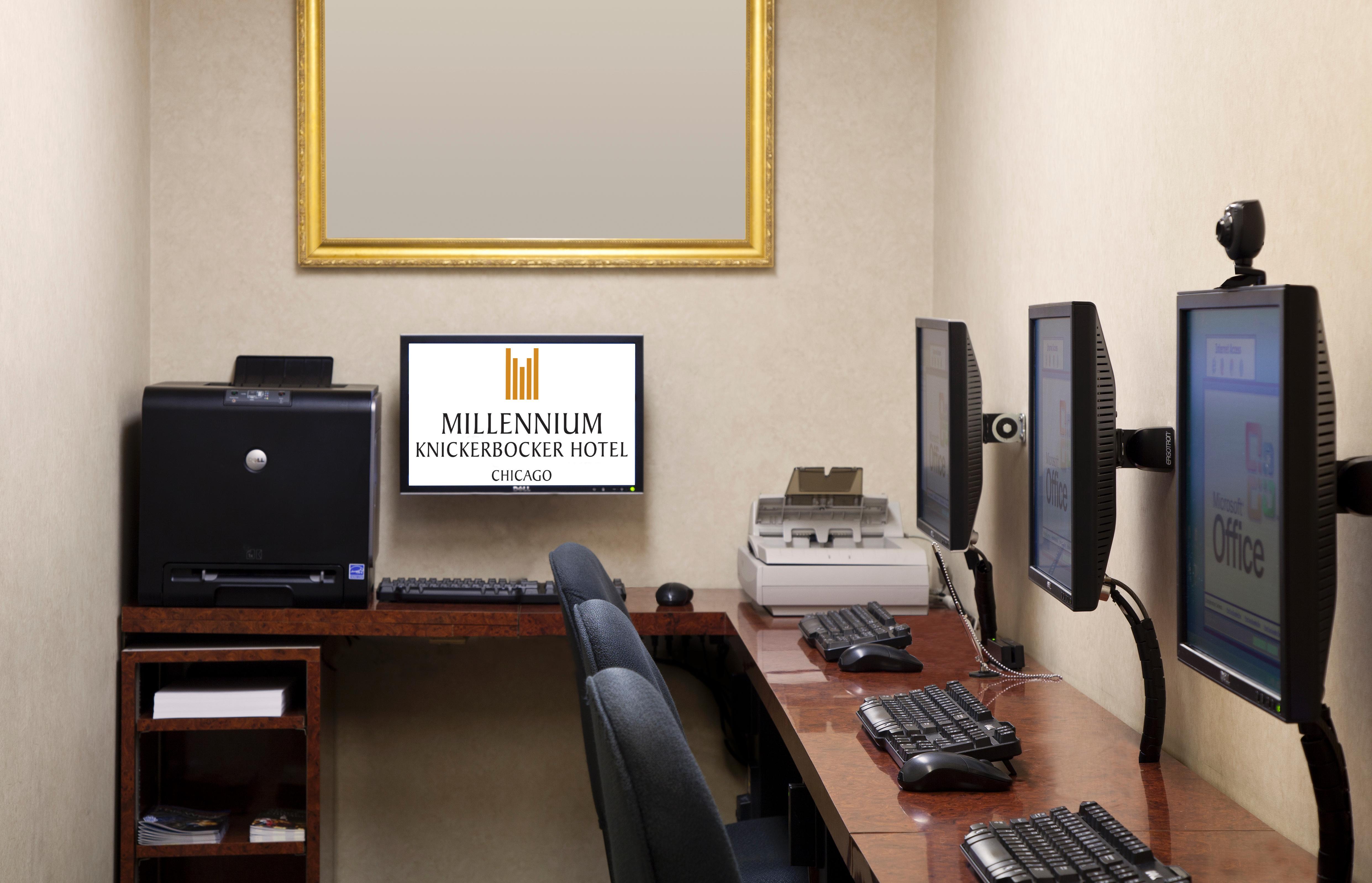 Millennium Knickerbocker Hotel 4*