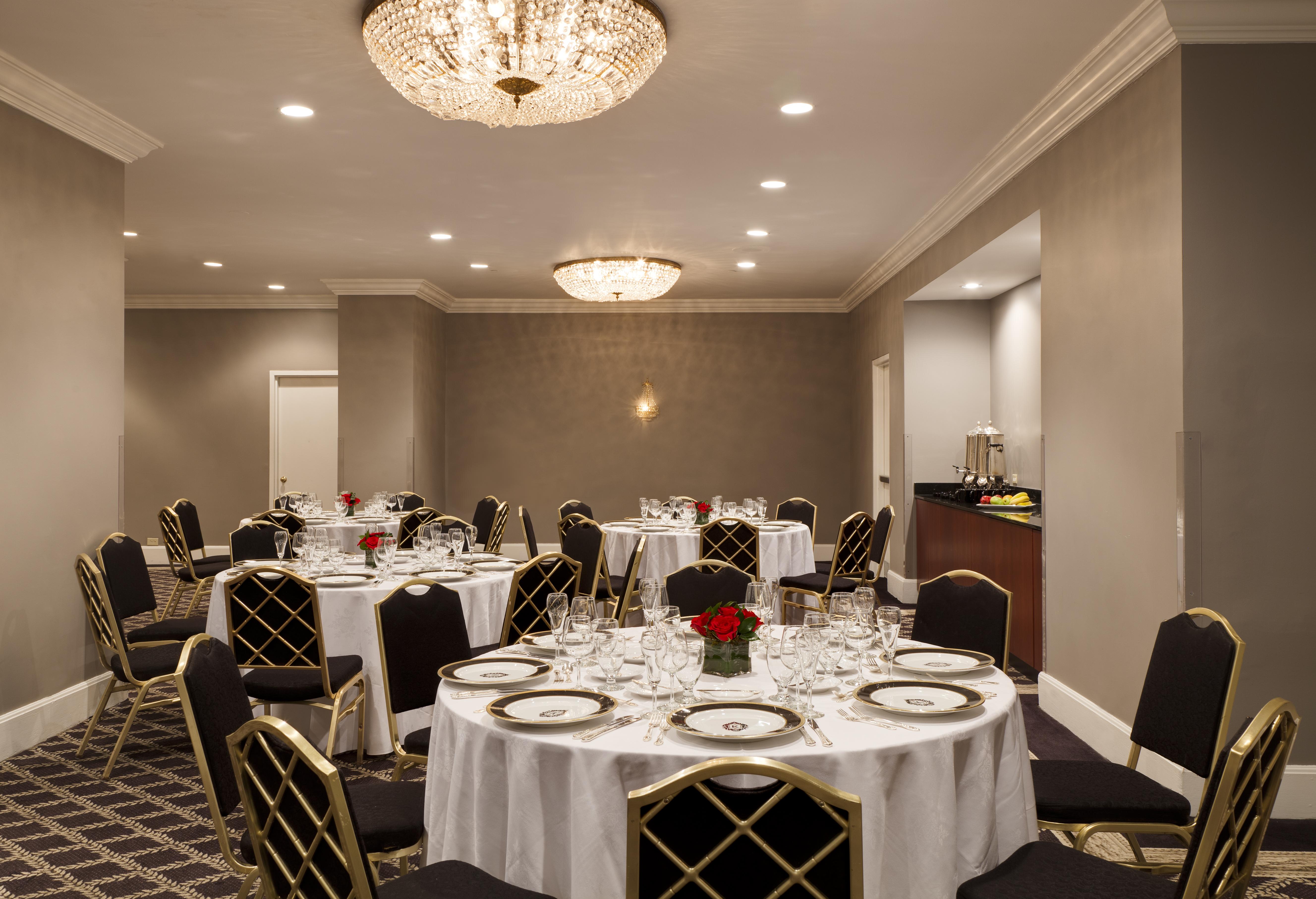 Millennium Knickerbocker Hotel
