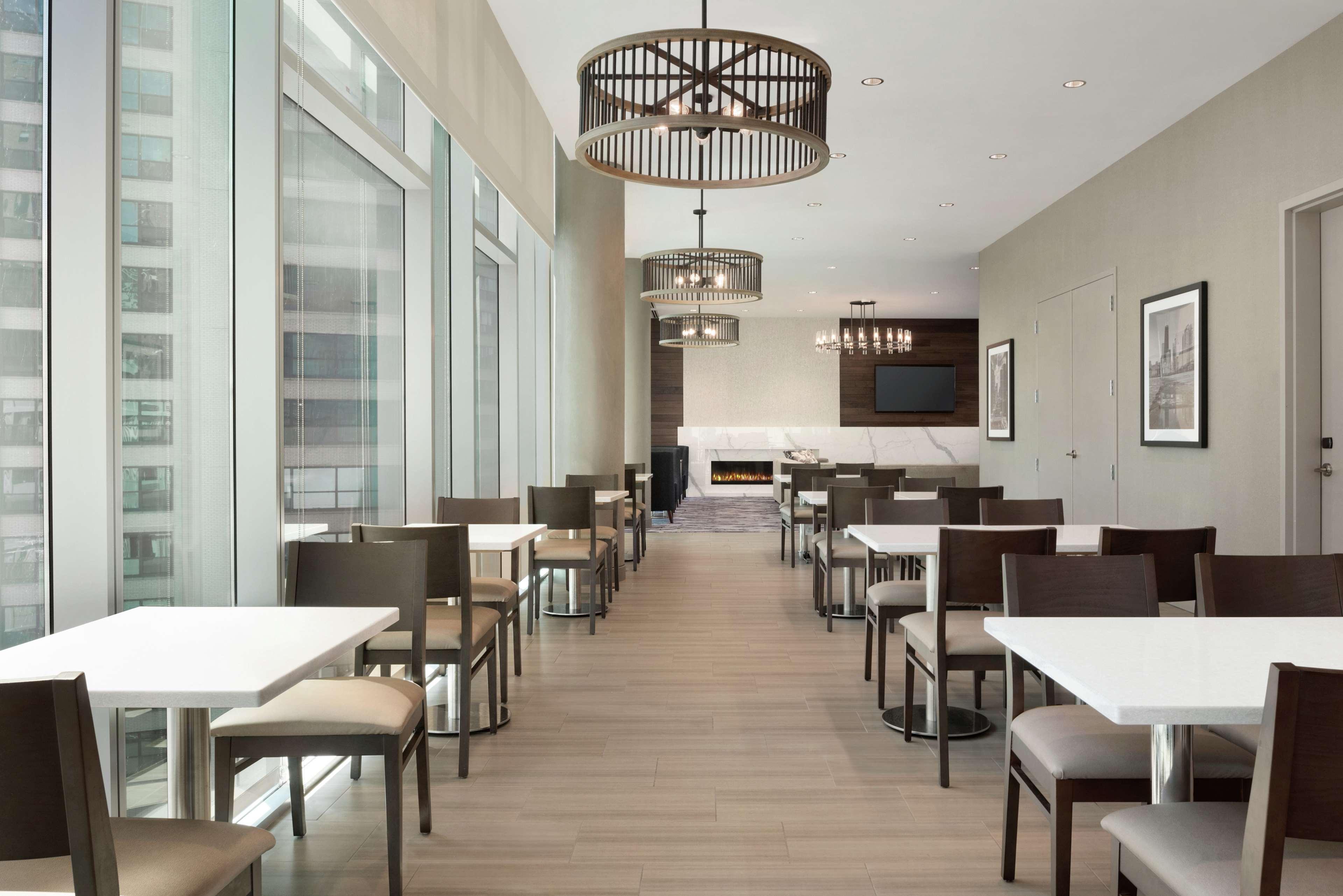 Hotel Homewood By Hilton Downtown South Loop