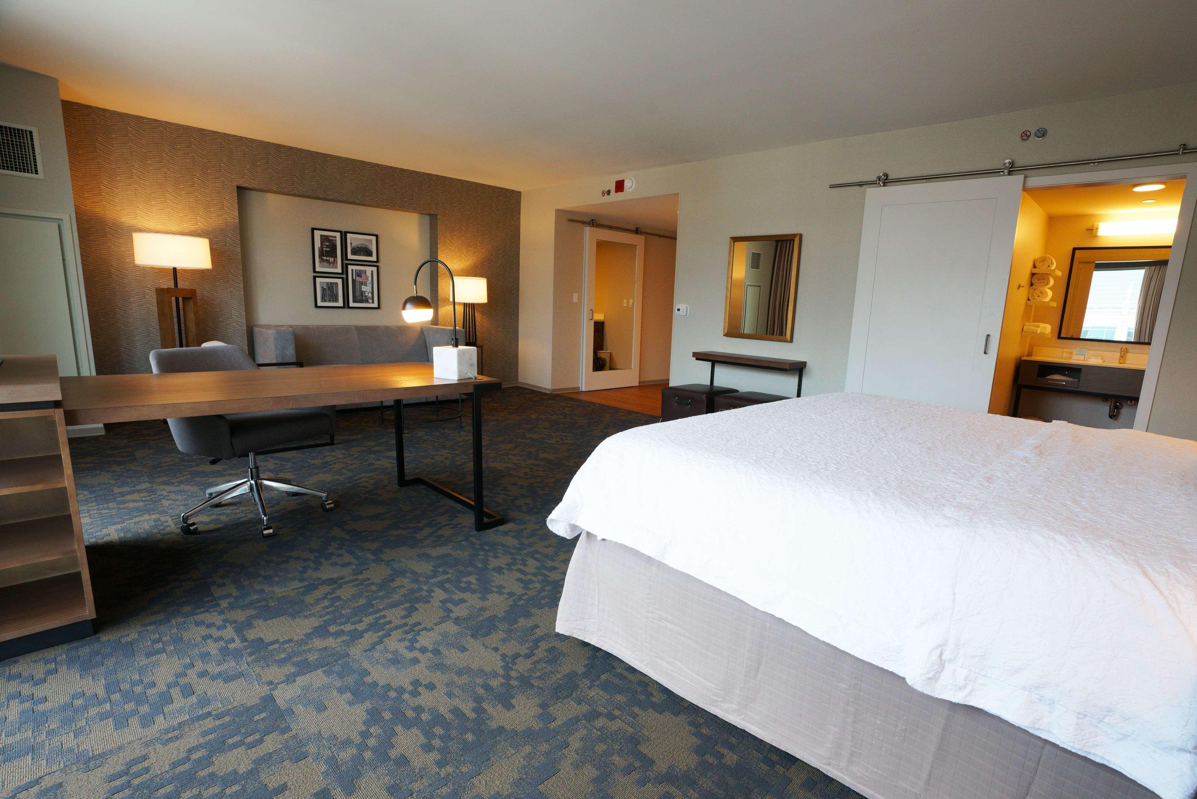 Hampton Inn Chicago West Loop Fulton Market Area 3*