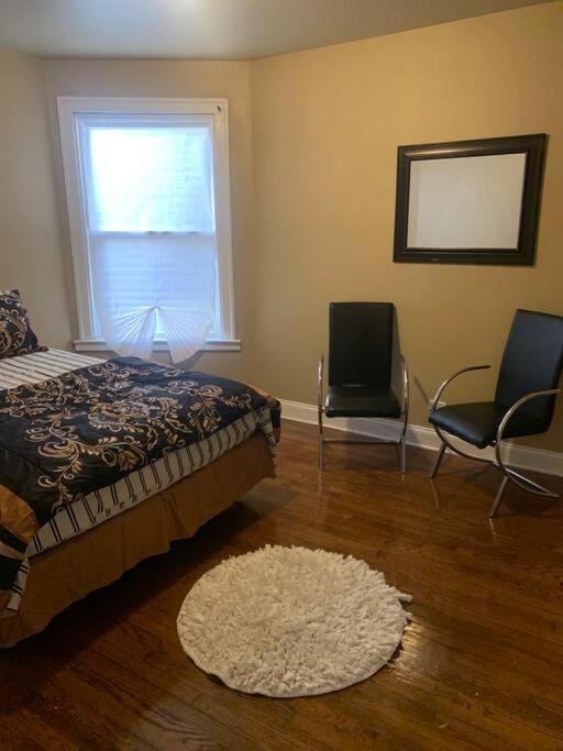 Luxury 3br, 1ba-5mins From Hyde Park Apartment Chicago