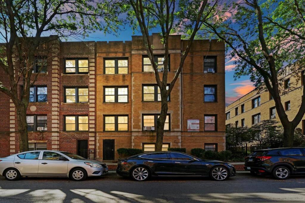 Stylish And Fully Furnished Studio - Oakdale G Chicago