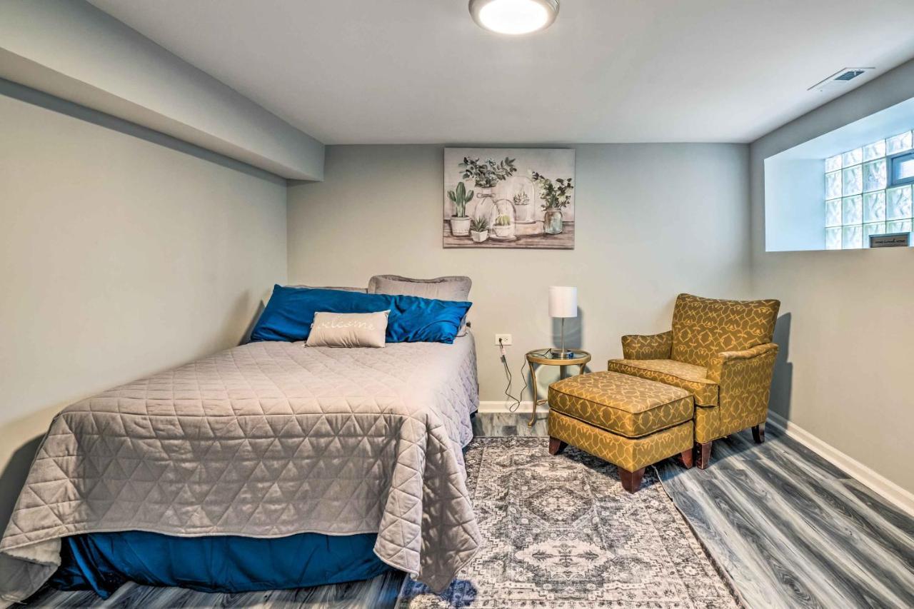 Remodeled Less Than 9 Mi To Downtown Apartment Chicago