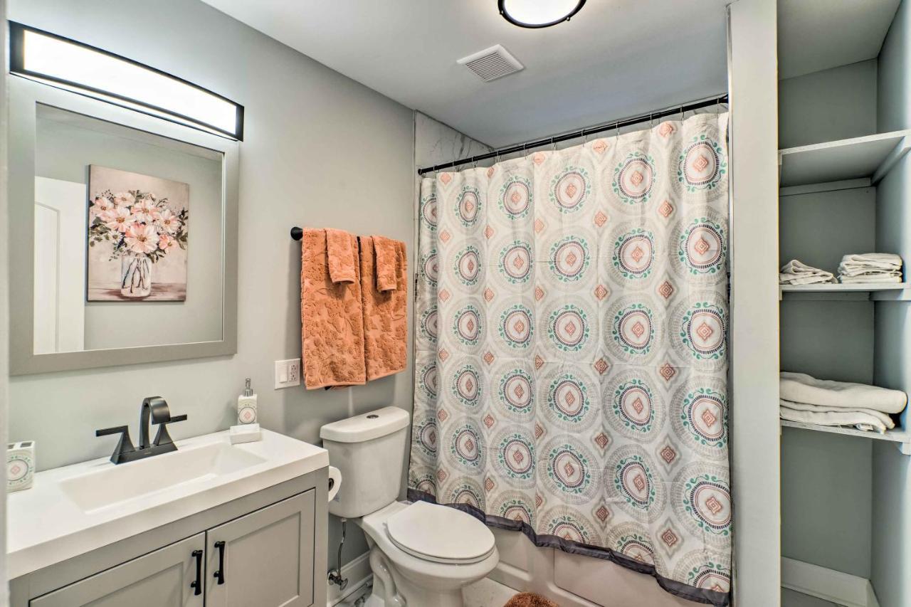 Apartment Remodeled Less Than 9 Mi To Downtown *