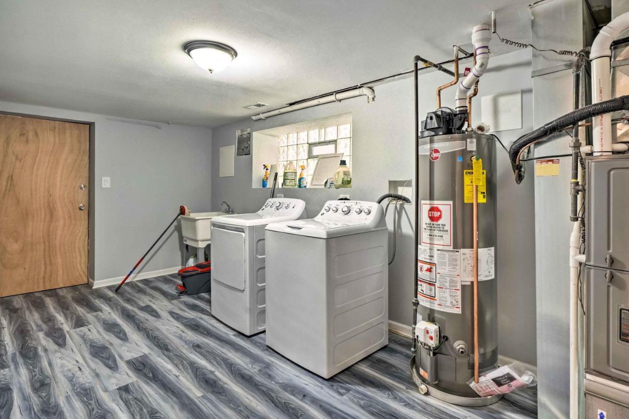 Remodeled Less Than 9 Mi To Downtown Chicago