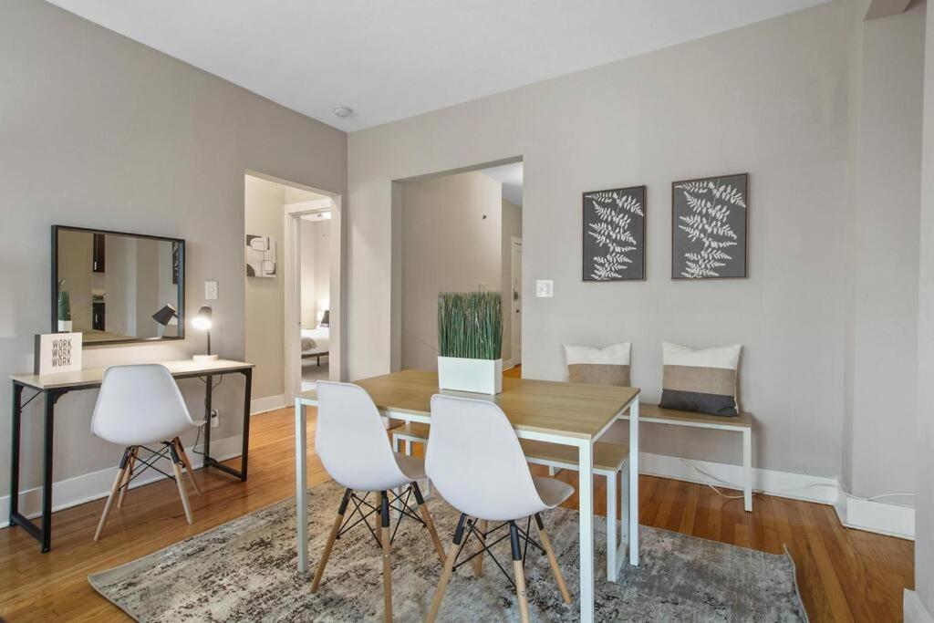 3br Inviting With In-unit Washer & Dryer - Touhy 3n Chicago