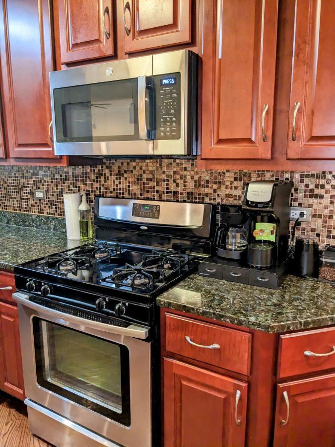 6 Bd 4 Ba With 2 Car Garage Parking * Chicago