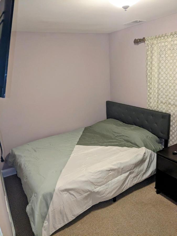 Holiday home 6 Bd 4 Ba With 2 Car Garage Parking