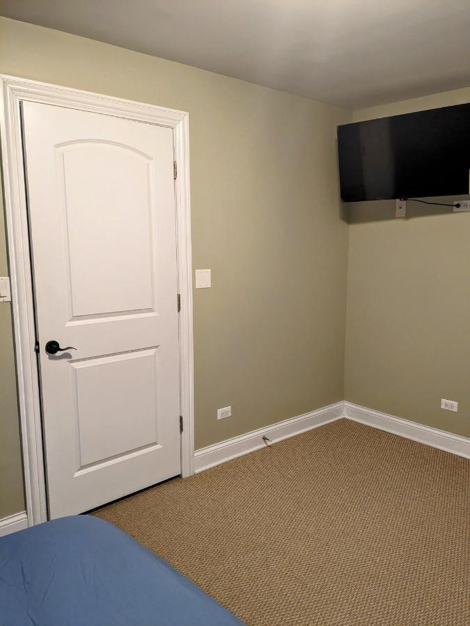 6 Bd 4 Ba With 2 Car Garage Parking *