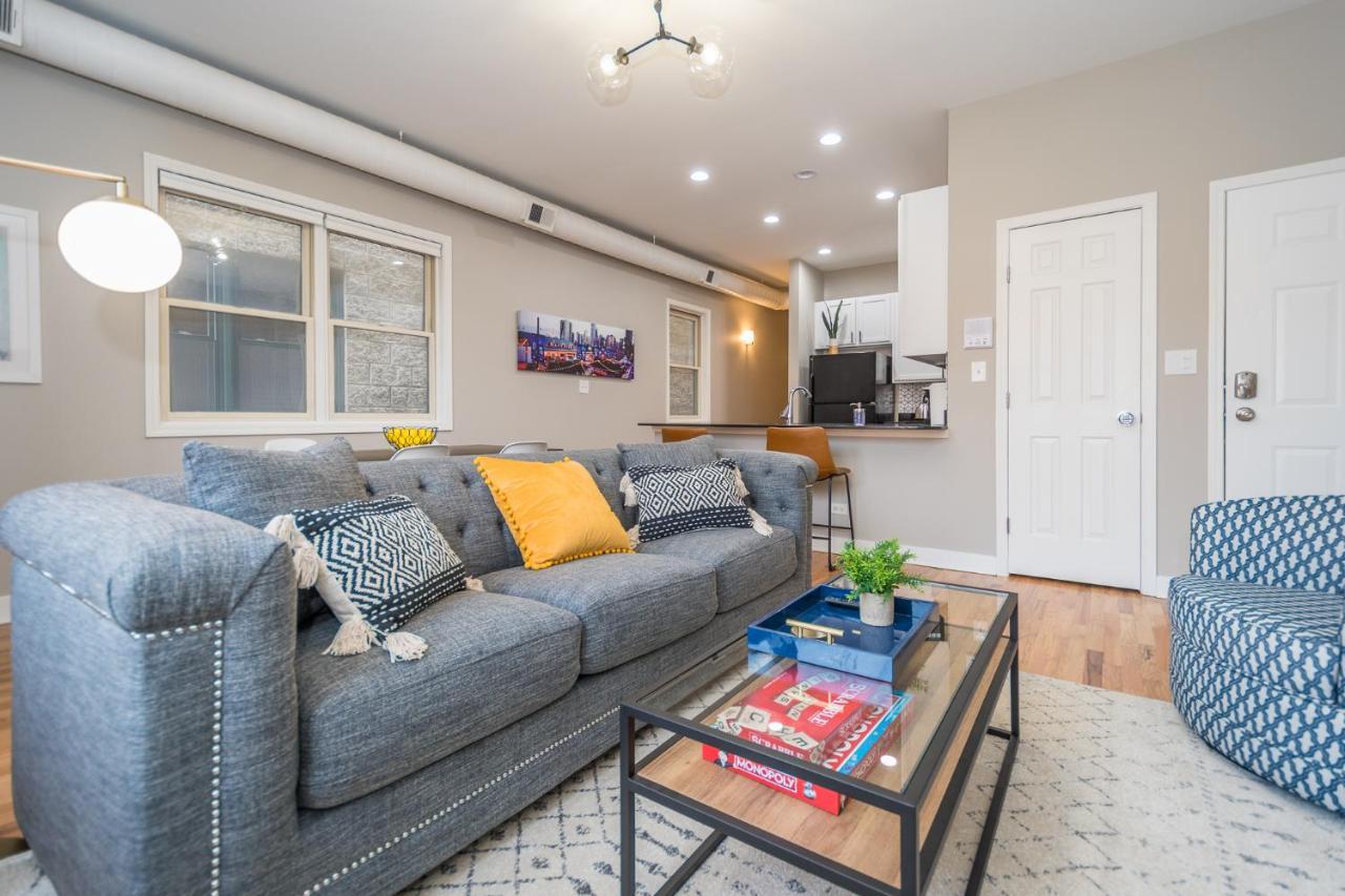 Vibrant And Modern 2-bedroom Near Downtown Apartment