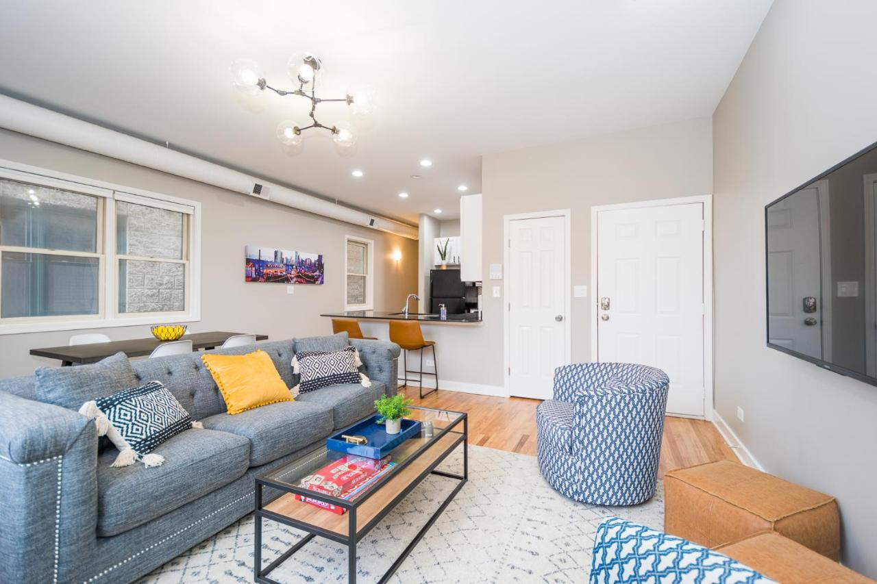 Vibrant And Modern 2-bedroom Near Downtown Chicago