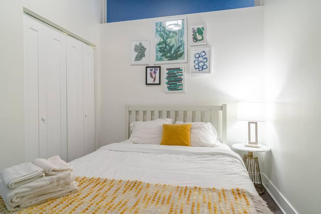 Apartment Mccormick Place Family Haven: Spacious 3br-2ba For 8