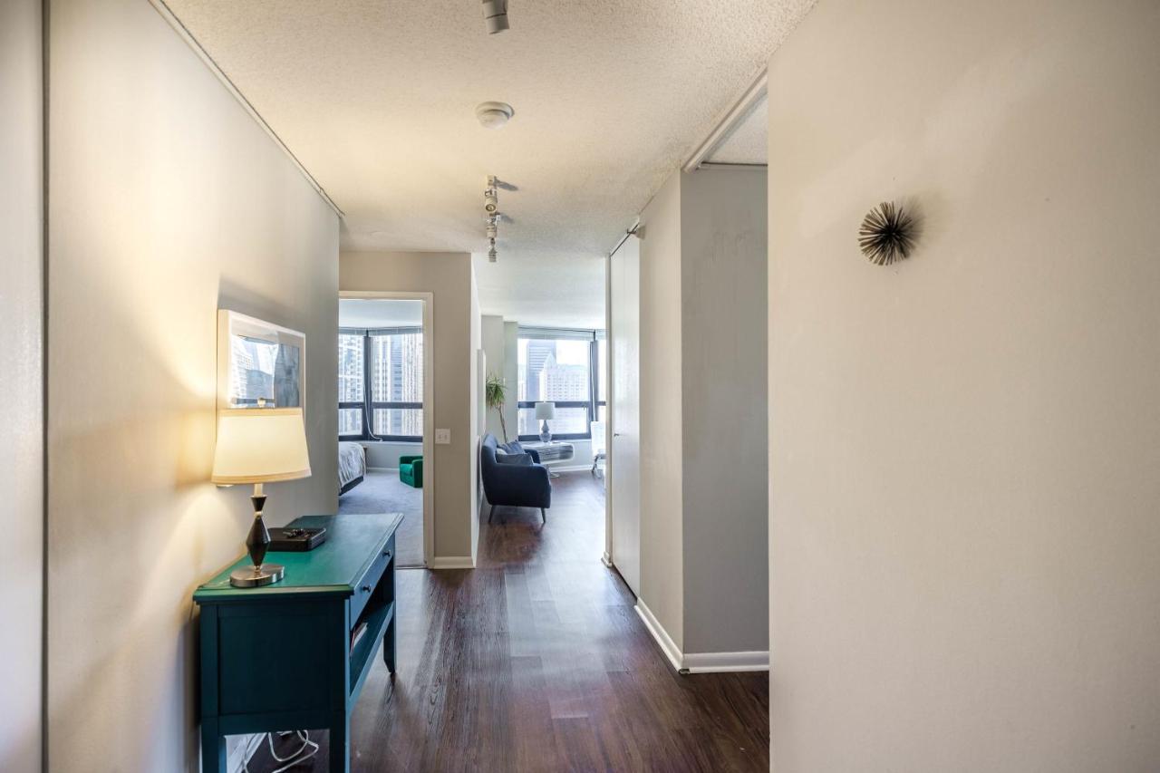 3br Stunning Spacious Sky Loft Indoor Pool, Parking & Incredible Views *