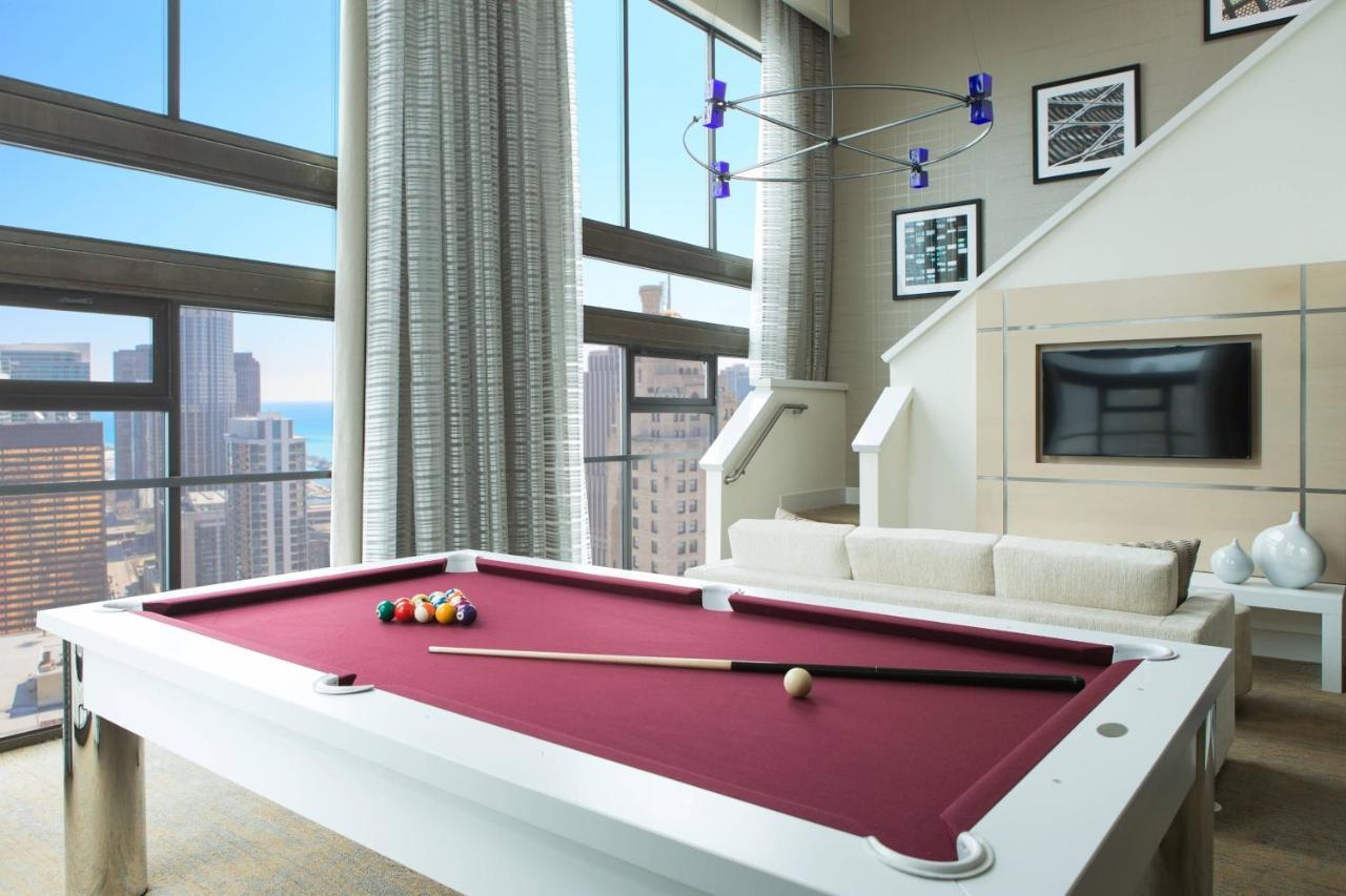 Hotel Marriott Downtown Magnificent Mile 4*