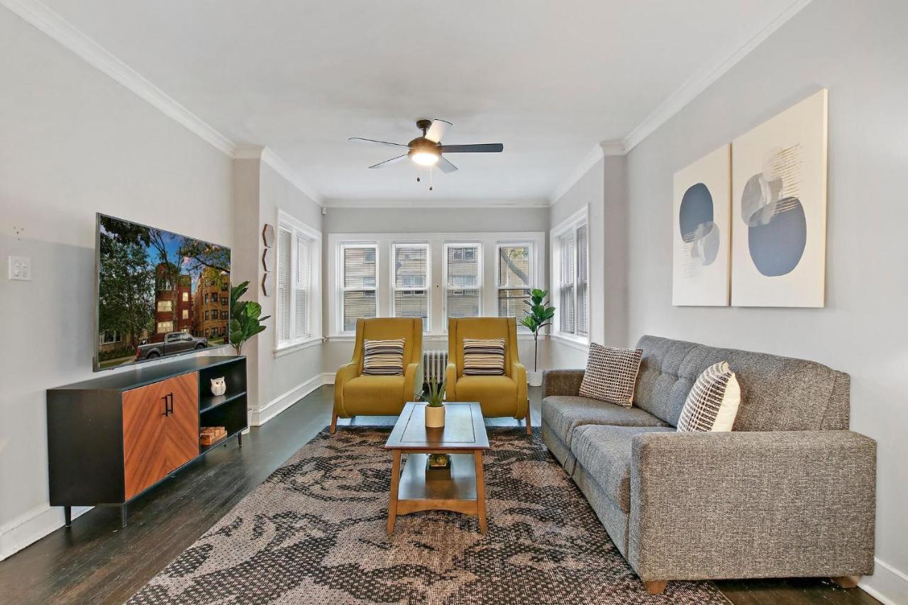 Apartment 2br Comfy & Artistic Apt Outfitted For Comfort - Francisco 1 *