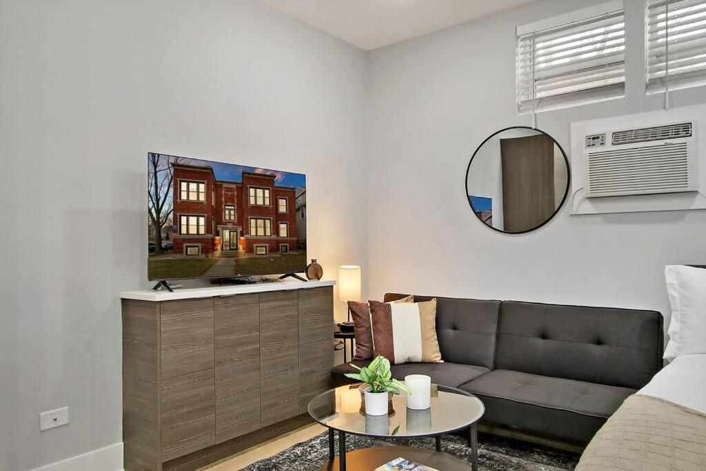 Apartment Comfortable & Furnished Studio Apt With Wi-fi - Magnolia Ch *