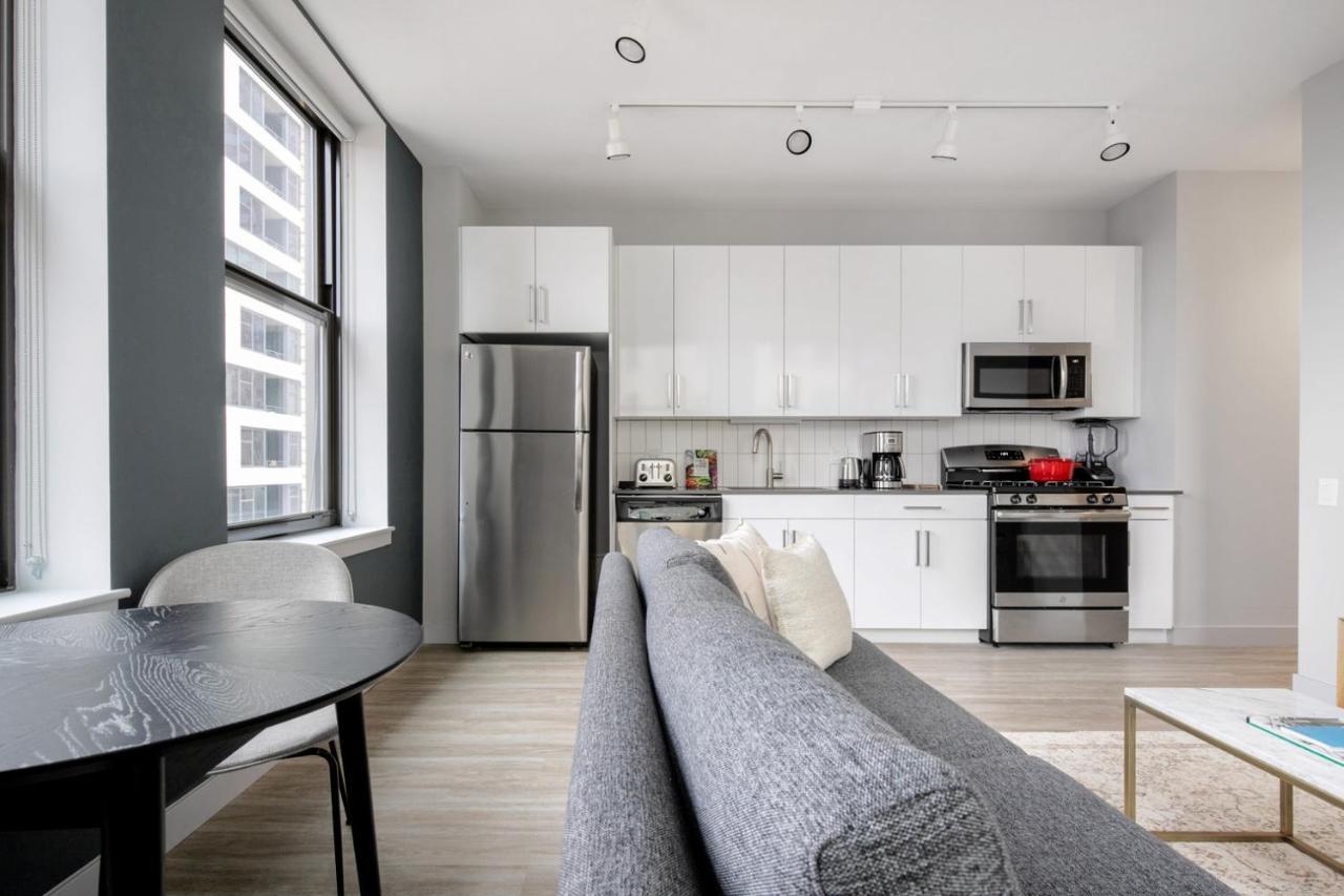 Loop 1br Wgym Roofdeck Wd Nr W Loop The L Chi-200 Apartment *