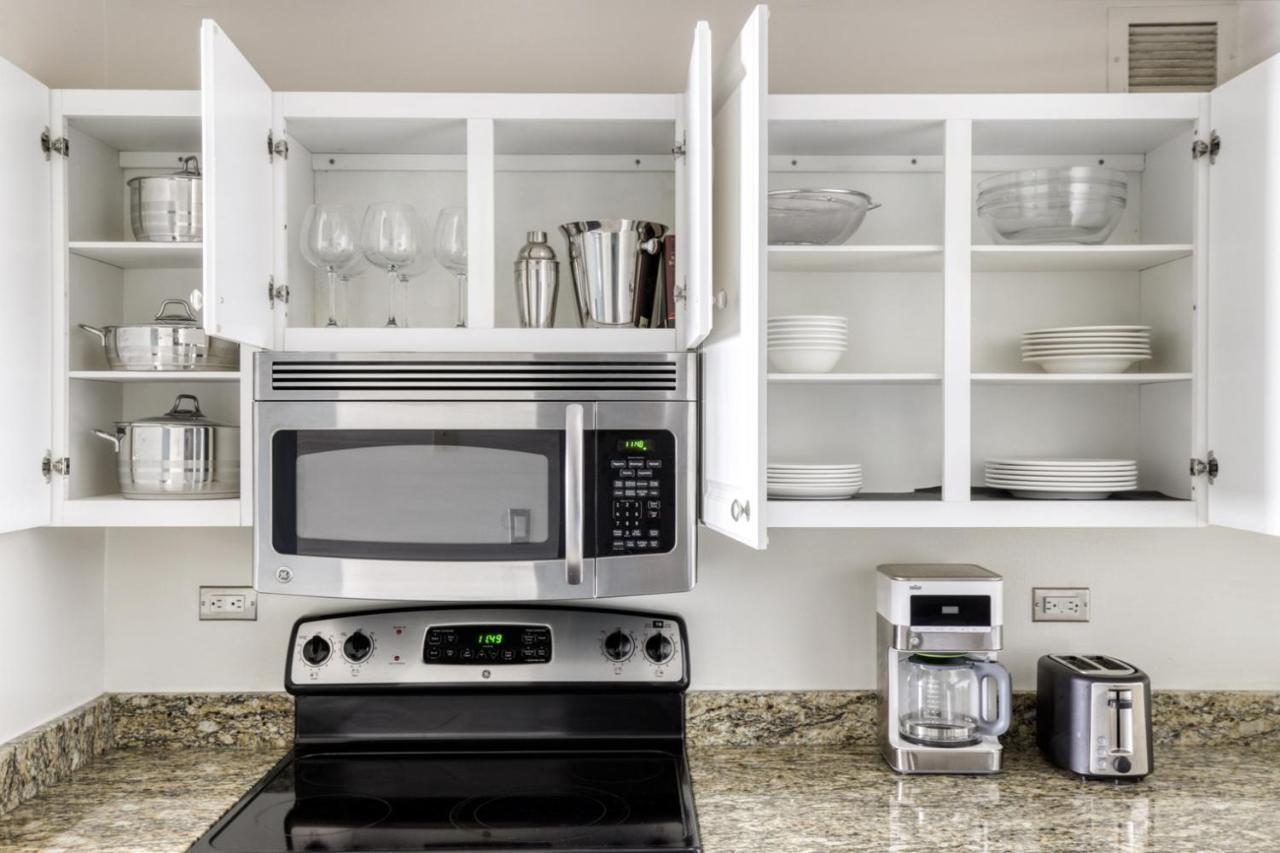 River N 1br W Gym Wd Nr Magnificent Mile Chi-54 *