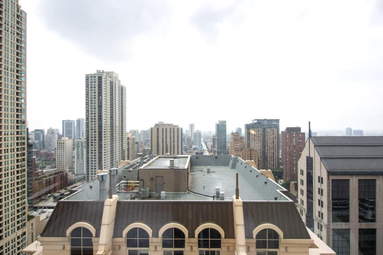 River N 1br W Gym Wd Nr Mag Mile Chi-86