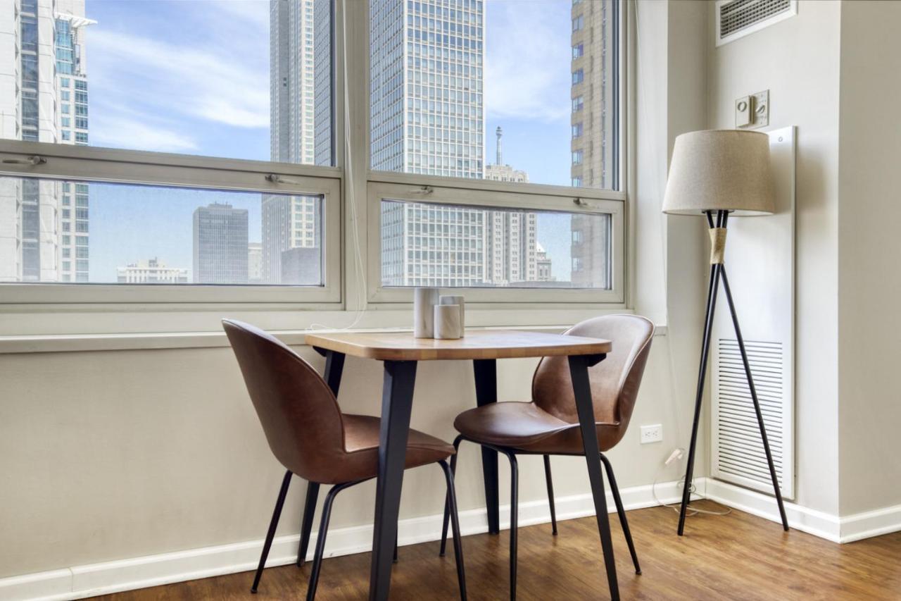 River N 1br W Gym Wd Nr Magnificent Mile Chi-54 * Chicago