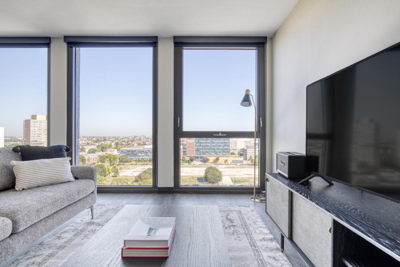 Medical District 1br W Gym Wd 1 Block To L Chi-462 Chicago