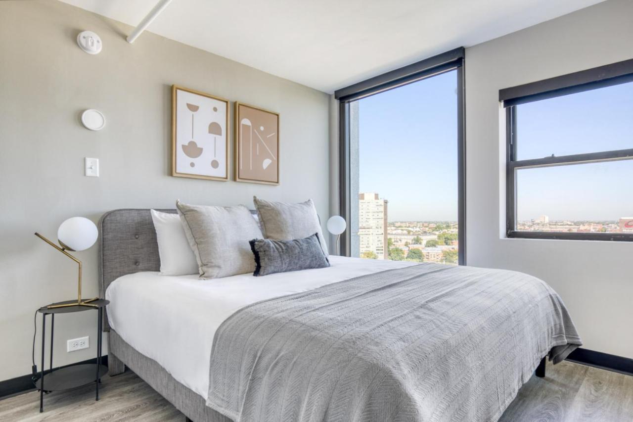 Medical District 1br W Gym Wd 1 Block To L Chi-462 Apartment Chicago