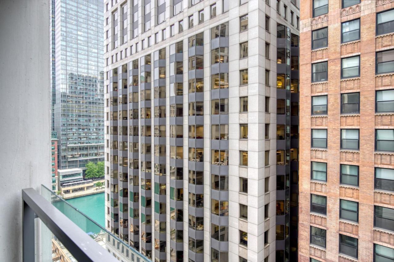 Loop 1br W Gym Pool Lounge 1 Block From L Chi-696