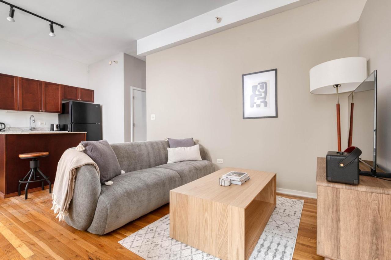 Apartment Loop 1br W Gym Doorman Nr L Grant Park Chi-814 *