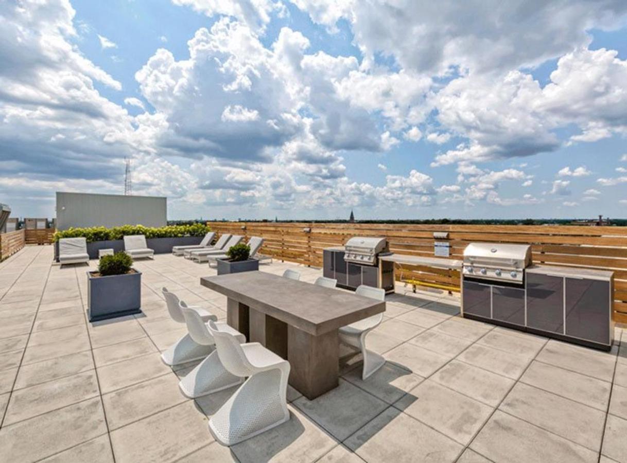 Logan Sq 2br W Roof Gym 1 Block To L Chi-480