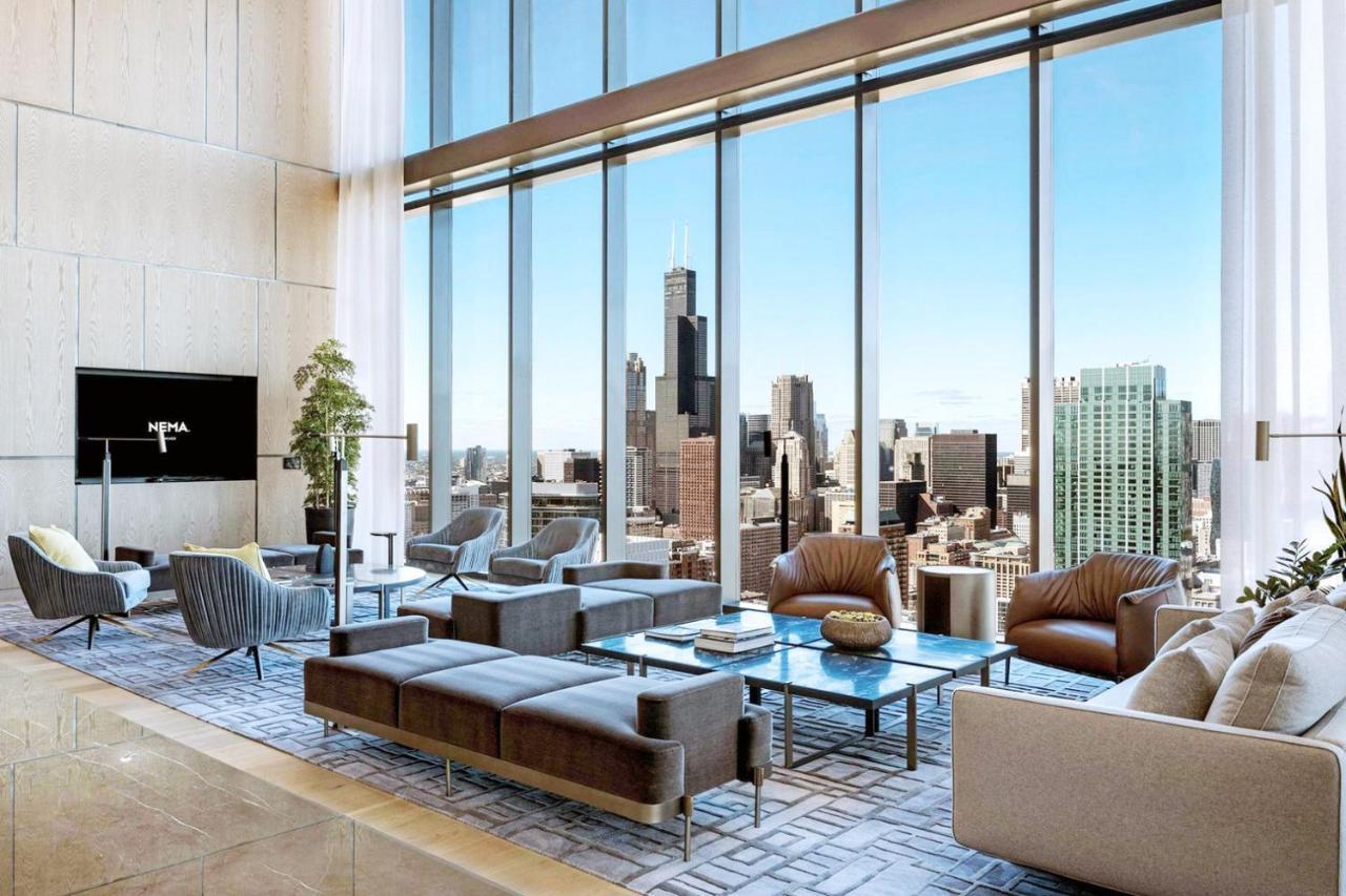 S Loop 1br W Pool Gym Nr Grant Park Chi-741