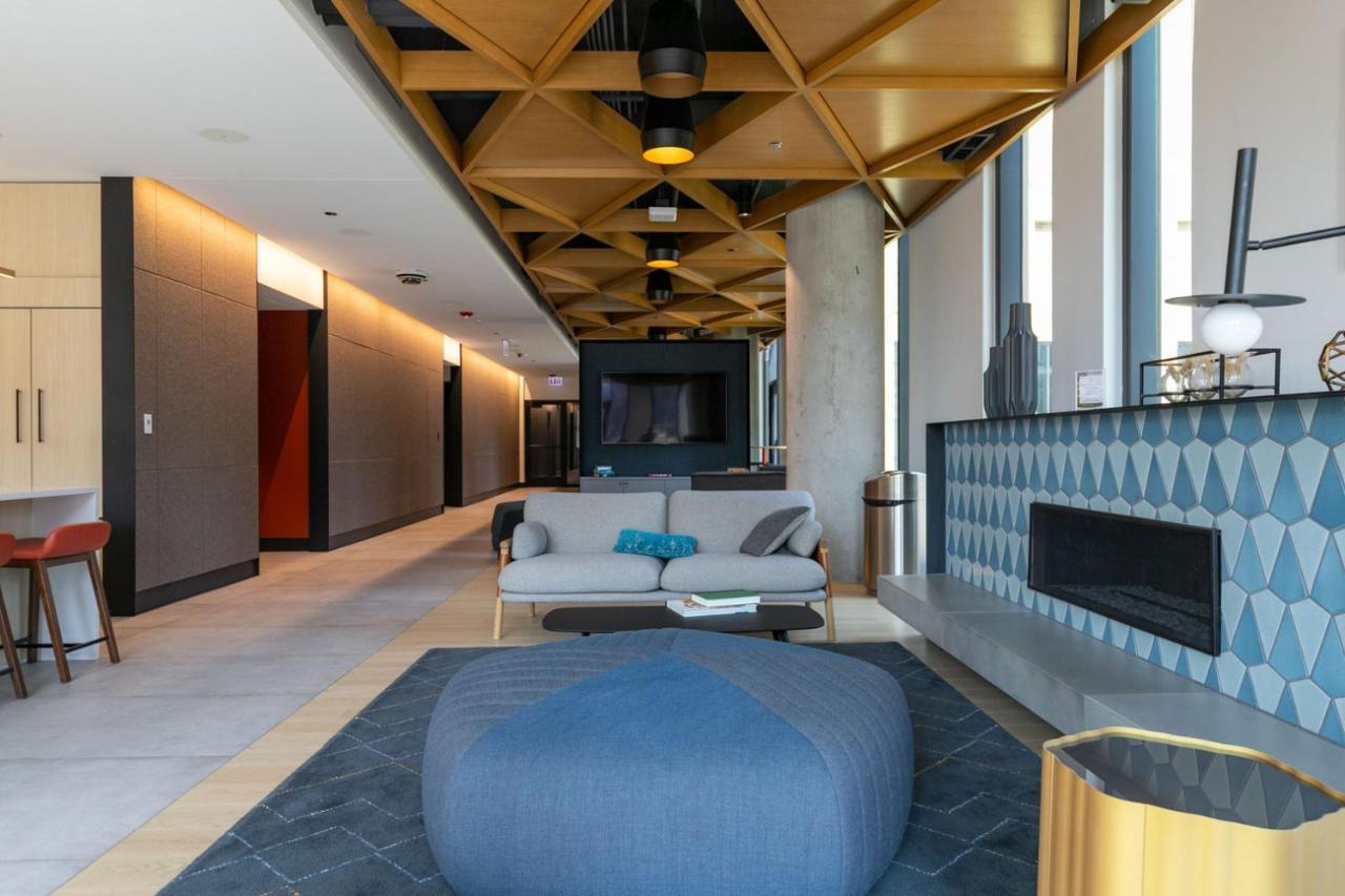 Apartment West Loop W Wd Gym Roof Nr L Chi-772 Chicago