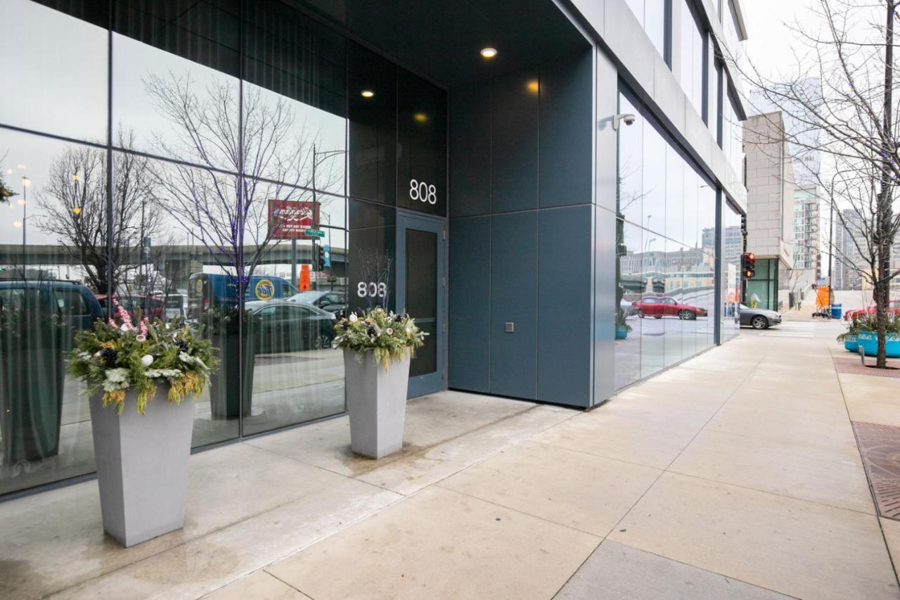 Apartment W Loop W Gym Pool In Heart Of Greektown Chi-564 Chicago