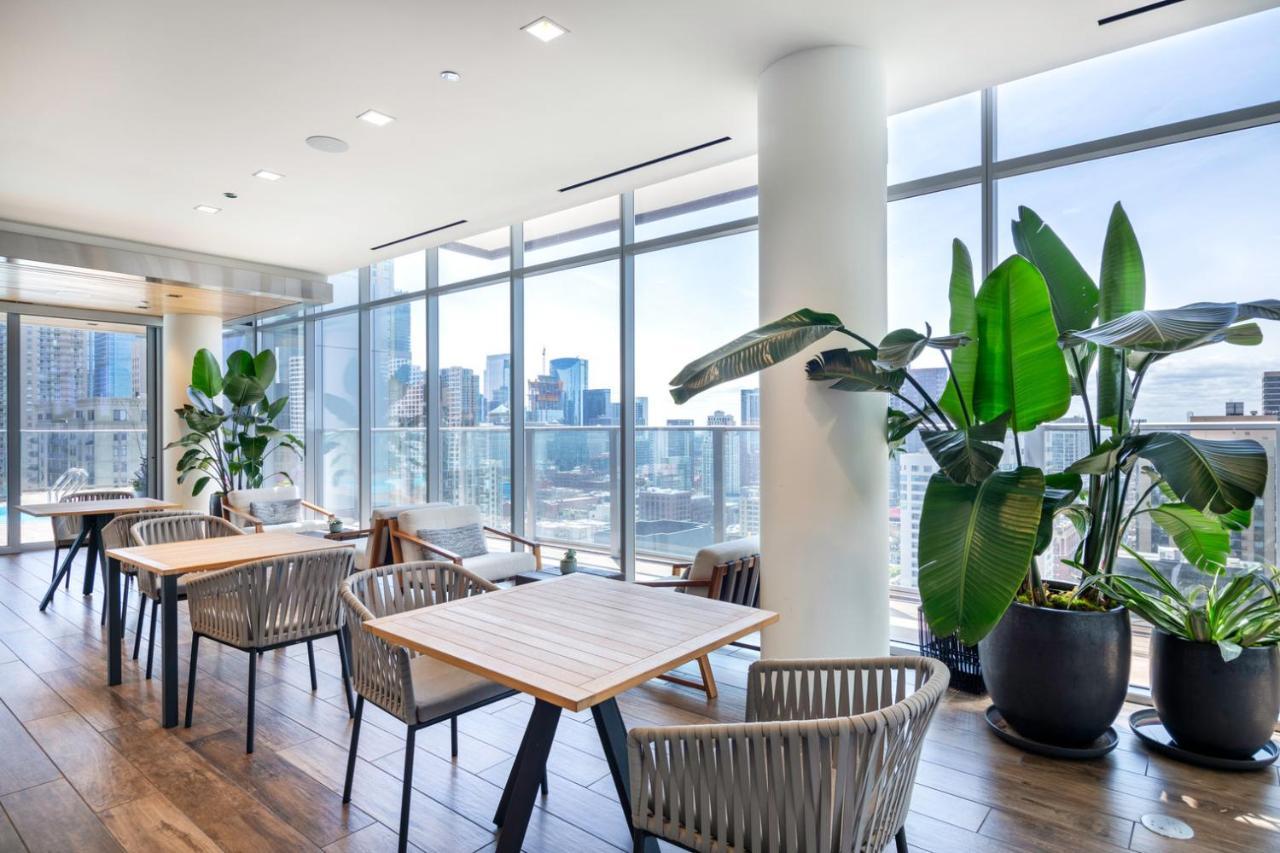 Apartment River N 1br W Gym Lounge Roof 1 Block To L Chi-660