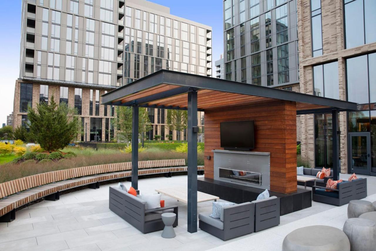 Apartment West Loop W Wd Gym Roof Nr L Chi-772 Chicago