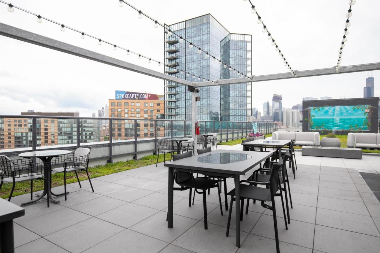 River W W Gym Bbq Nr Blue Line Chi-676 Apartment *