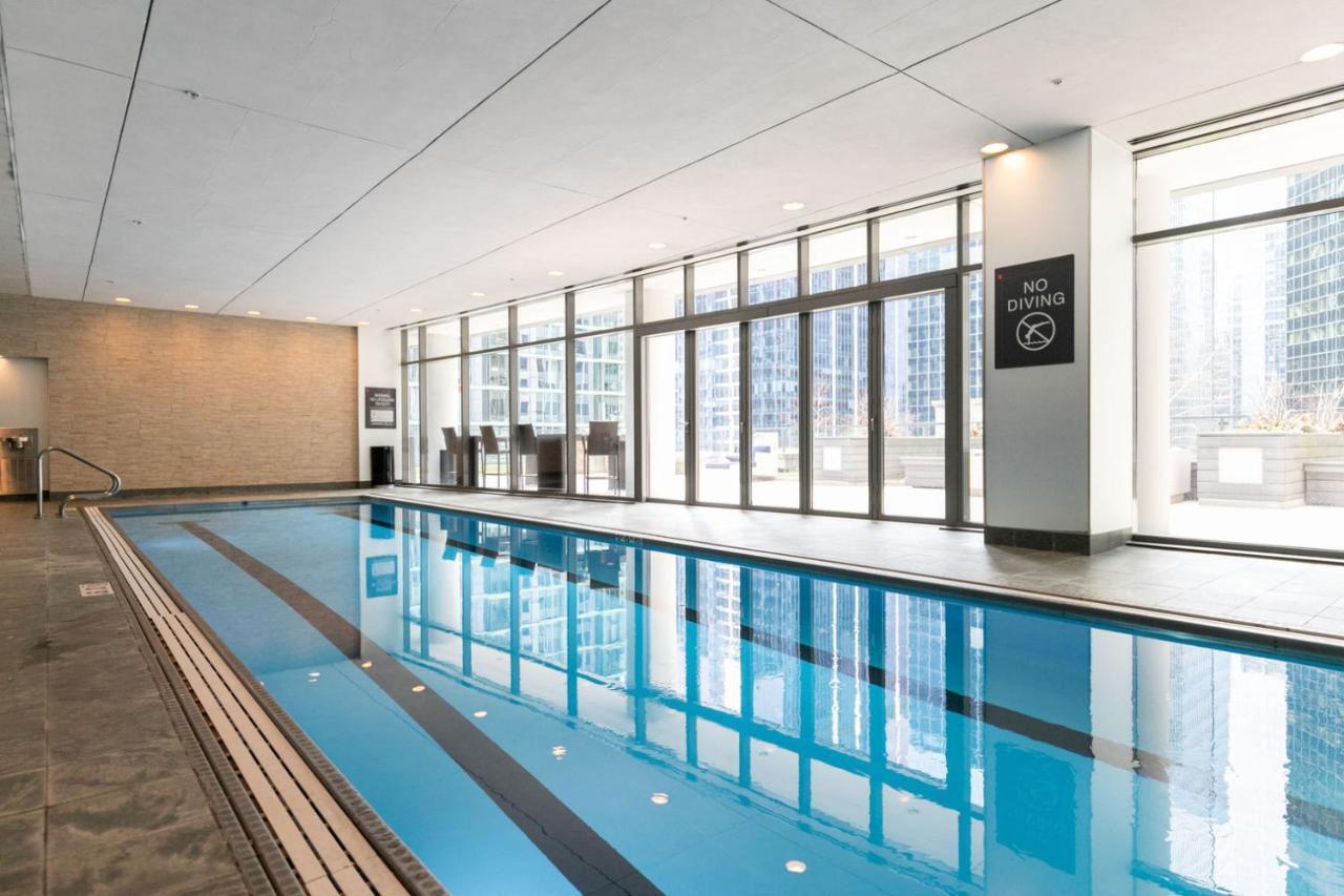 Loop 1br W Gym Pool Lounge 1 Block From L Chi-696